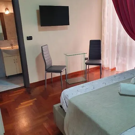 Royal Poerio 53 Naples