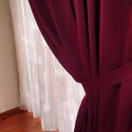 Royal Poerio 53